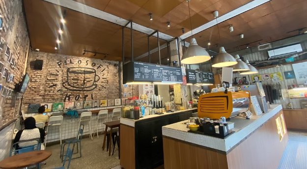 Filosofi Kopi Melawai: Rekomendasi Cafe Jakarta untuk Nongkrong Santai