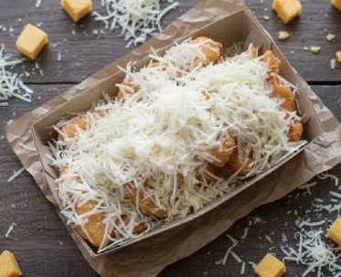 Pisgor Kepok Kuning Crispy Juragan 23, Camilan Pisang Goreng Renyah di Pondok Kelapa