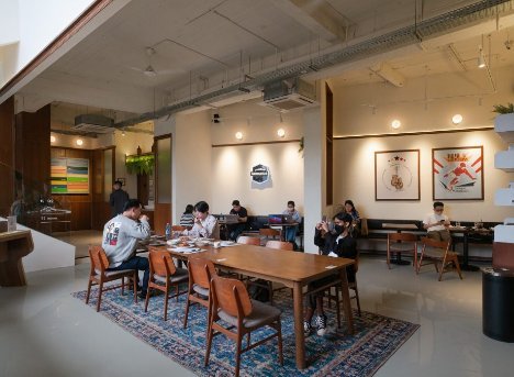 Common Grounds -  Rekomendasi Kafe Jakarta untuk Kopi, Brunch, dan Meeting